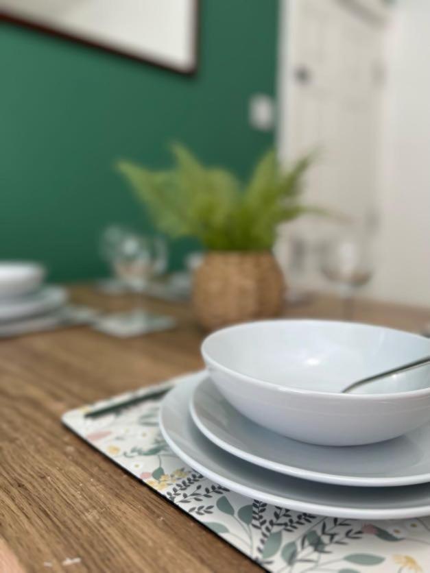 Moorfield Street Guesthouse ลีดส์ ภายนอก รูปภาพ